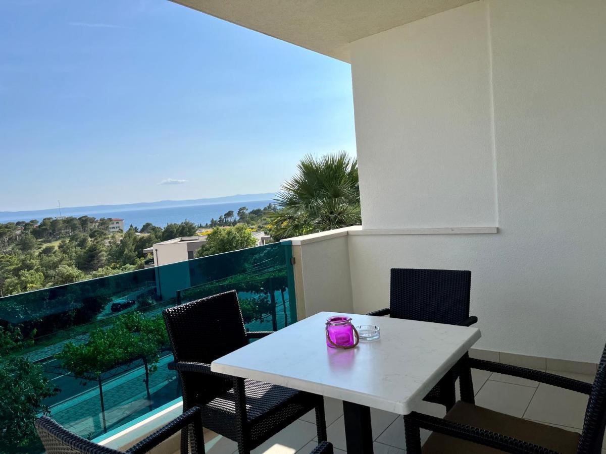 Apartments Casabrillantin Tucepi Exterior photo