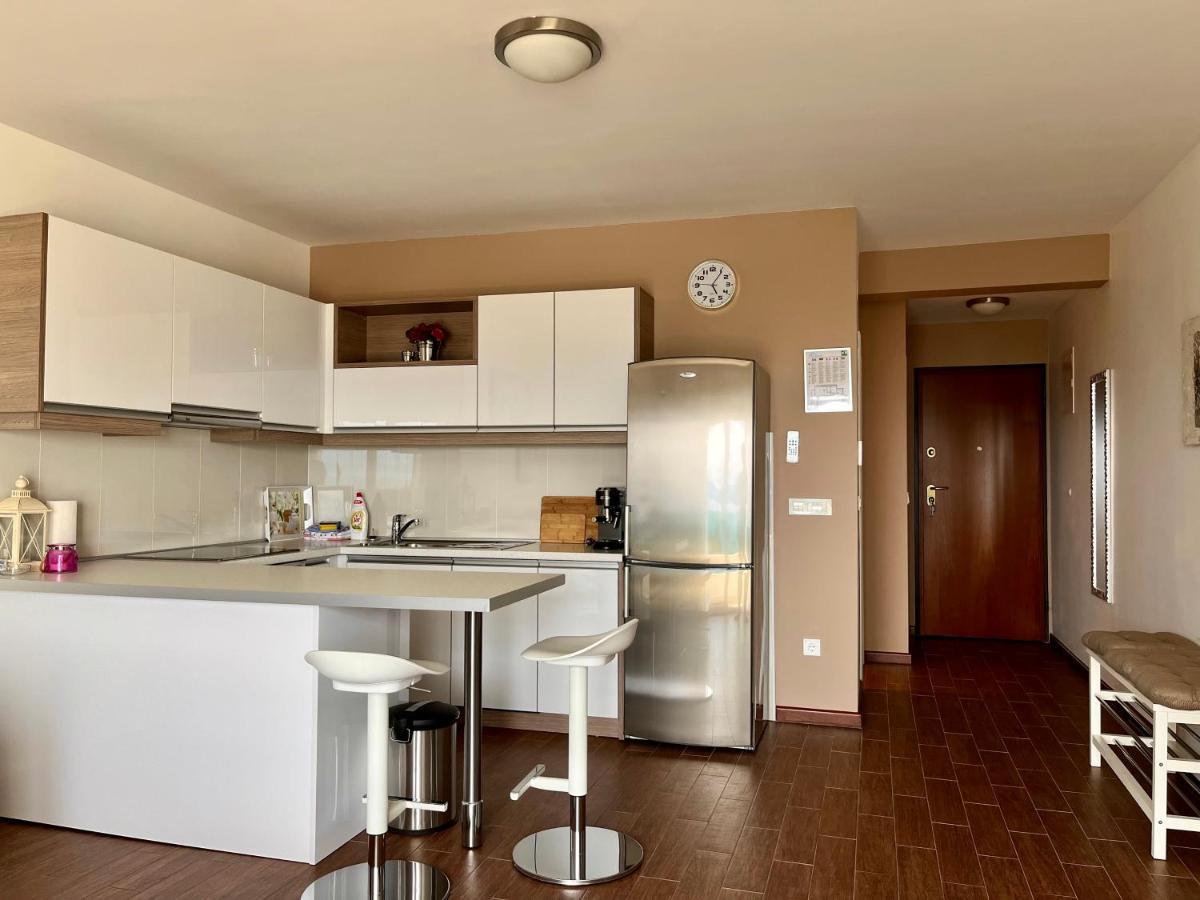 Apartments Casabrillantin Tucepi Exterior photo